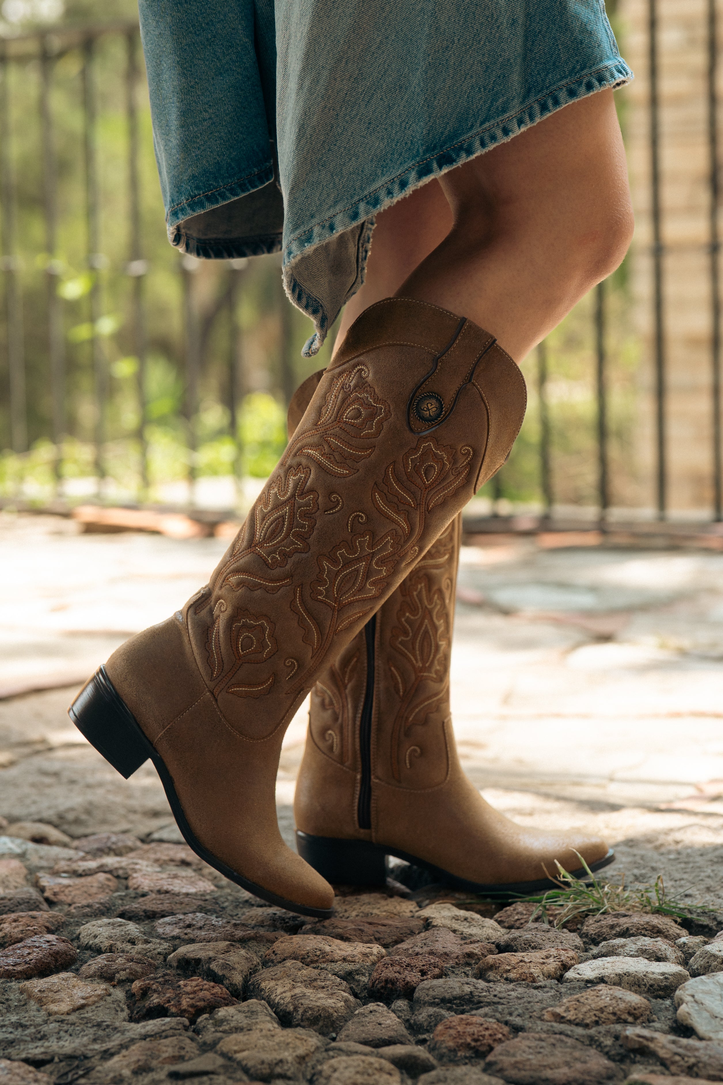 7516 Texas Brown